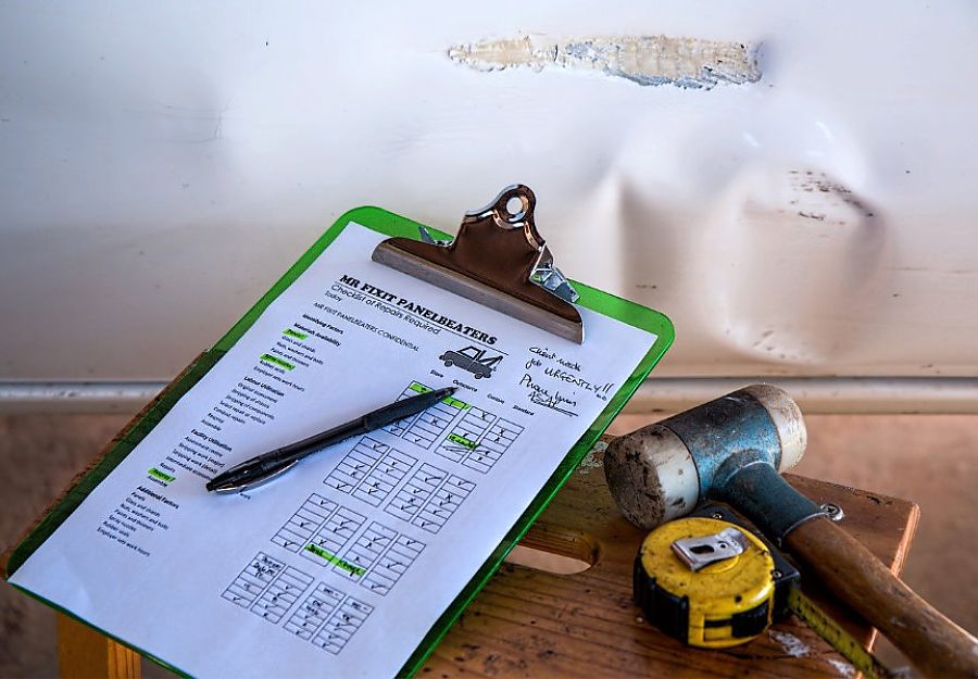 Versicherung kündigen ohne Unterschrift - geht das?