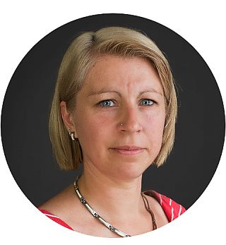 Frau Andrea Friedrich